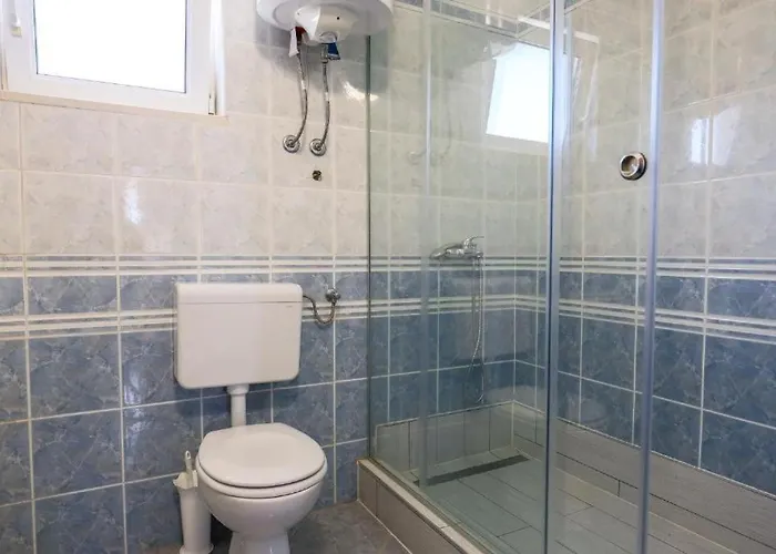 Sunset Cove Apartment *